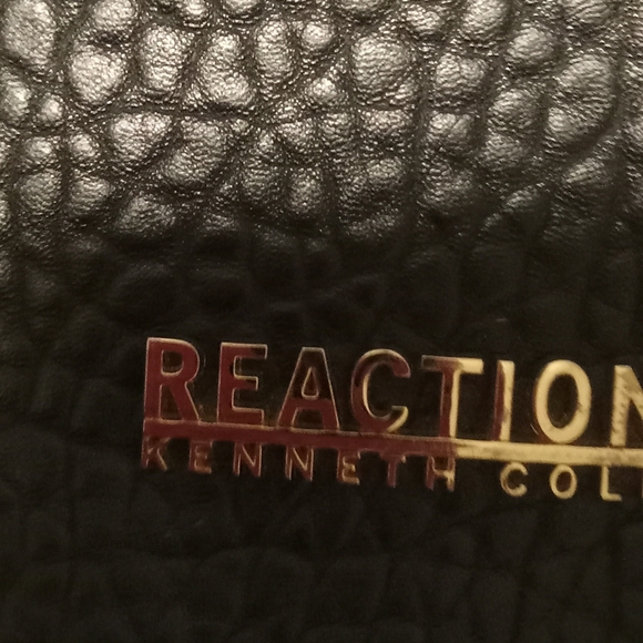 KENNETH Cole Reactions Purse - Picture 3 of 3